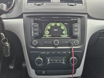 Skoda Yeti, 1.2 TSI Tour|Clima|NAVI|CruiseControle|PDC|Trekhaak|Stuurbediening|NAP|Hoge instap