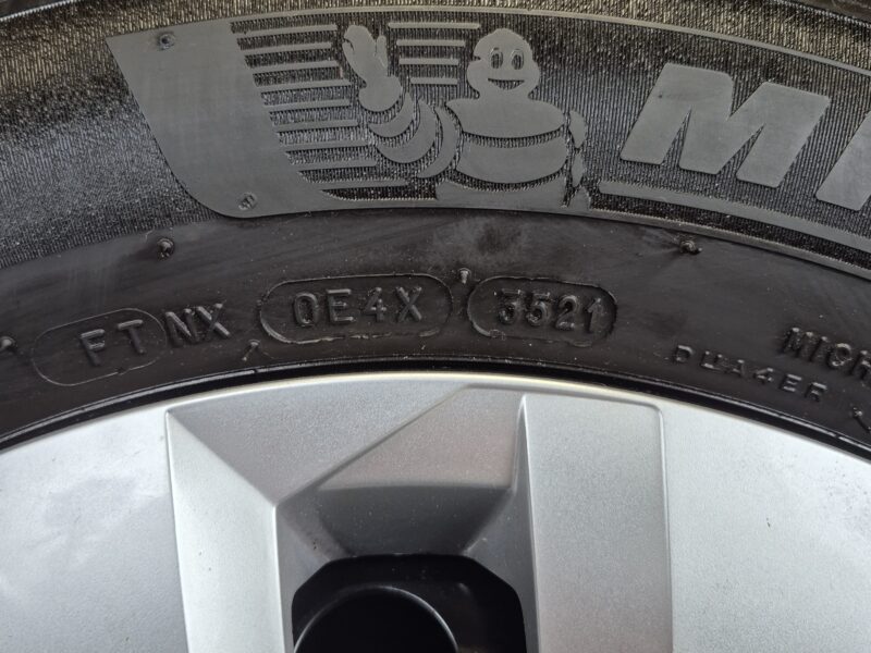 Volkswagen 15" met Michelin uit 2021