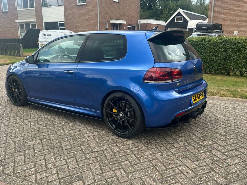 Volkswagen golf6 R20