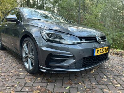 Volkswagen Golf 1.4 TSI 125pk 5D 2017 Grijs 2x R-line