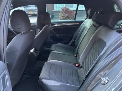 Volkswagen Golf 1.4 TSI 125pk 5D 2017 Grijs 2x R-line