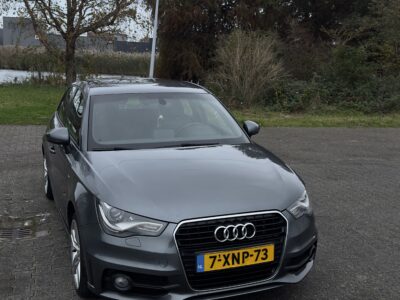 Audi A1 1.2 Tfsi (donkergrijs) Sportback PRO 2x S-Line