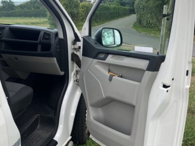 Volkswagen T5 Kombi 2.0 TSI L2H1