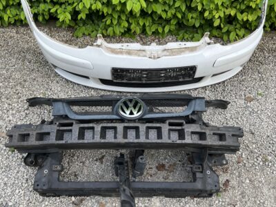 Vw Golf 5 bumper (wit) + voorfront