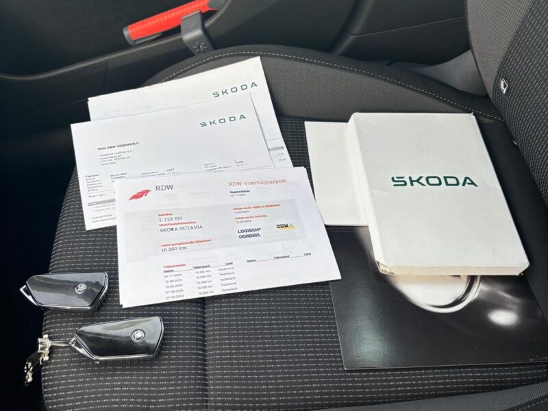 Skoda Octavia 1.4 TSI iV Plug-in Hybrid | 2023 | Dealeronderhoud | 16.610 km | Fabriek Garantie tot 2027