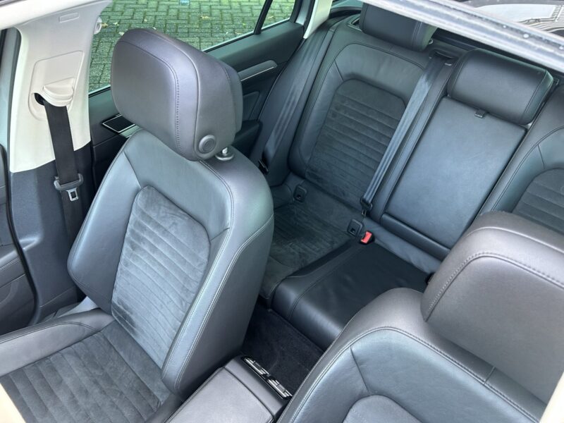 Vw Passat 1.6 TDI 2015 R-line