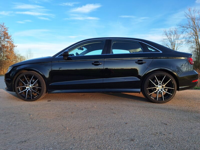 Audi A3 1.6TDI LIMOUSINE