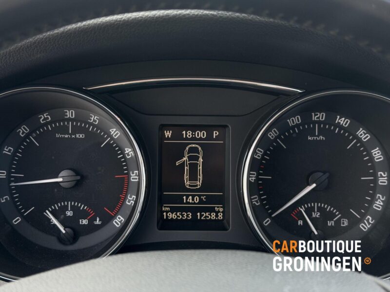 Skoda Superb Combi 2.0 TDI