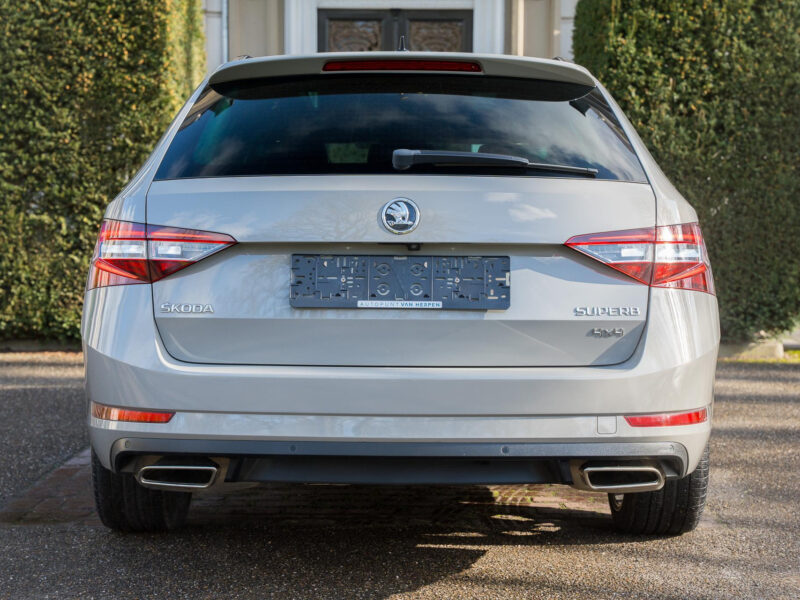 Škoda Superb Combi 2.0 TSI