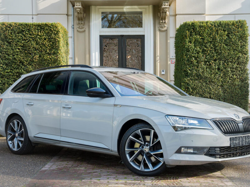 Škoda Superb Combi 2.0 TSI