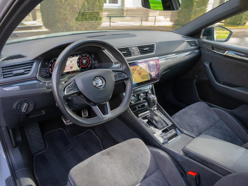 Škoda Superb Combi 2.0 TSI