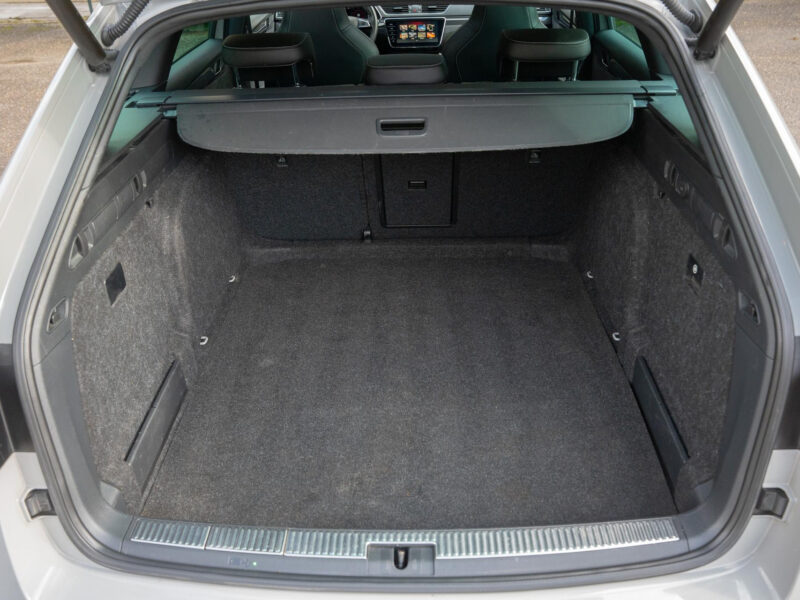 Škoda Superb Combi 2.0 TSI