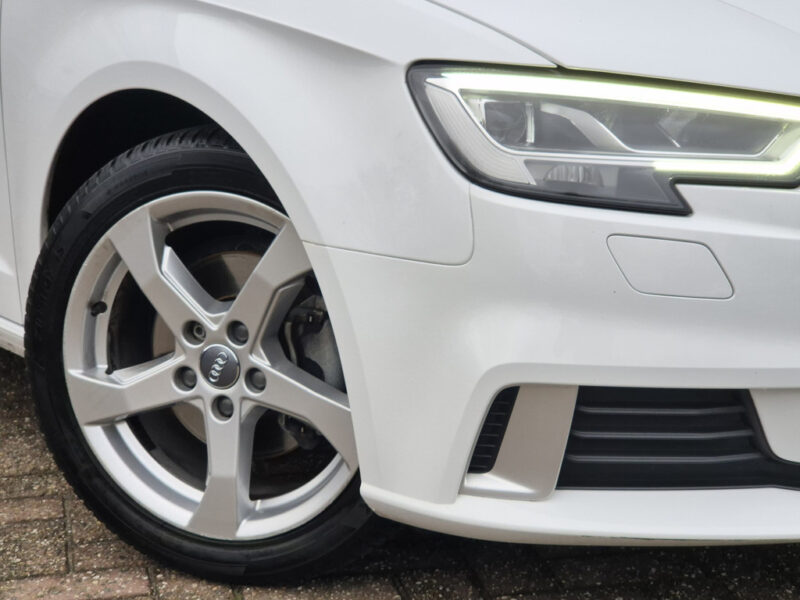 Audi A3 30 TFSI Sport LE